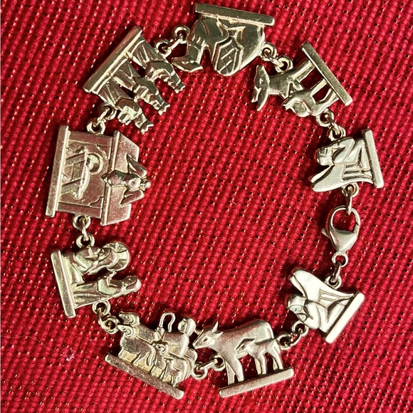 RARE/RETIRED James Avery nativity bracelet - Picture 1 of 6